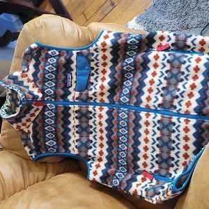 Patagonia synchilla full zip vest geometric print snap pocket